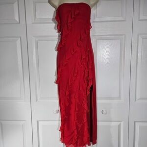 Elegant Red Strapless Evening Dress